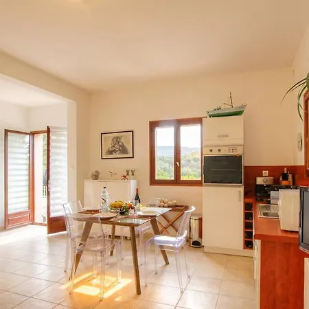 Апартаменты Avec Vue Pres D'ajaccio - 48 M² *